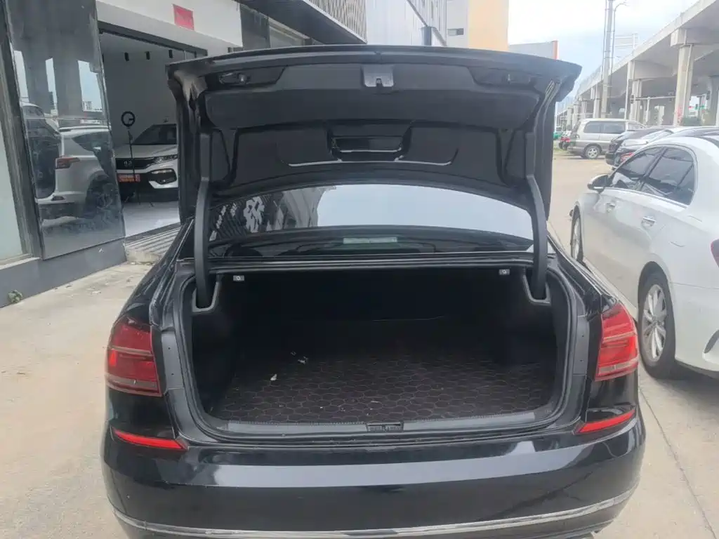 Volkswagen Passat — миниатюра 19