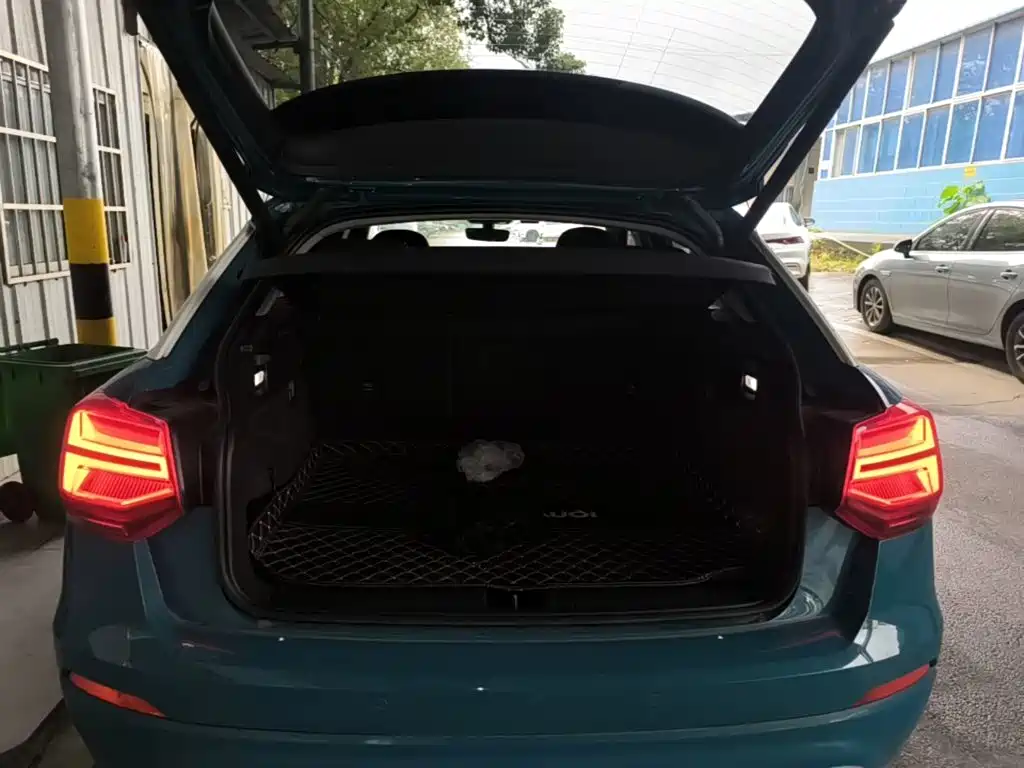 Audi Q2L — миниатюра 19