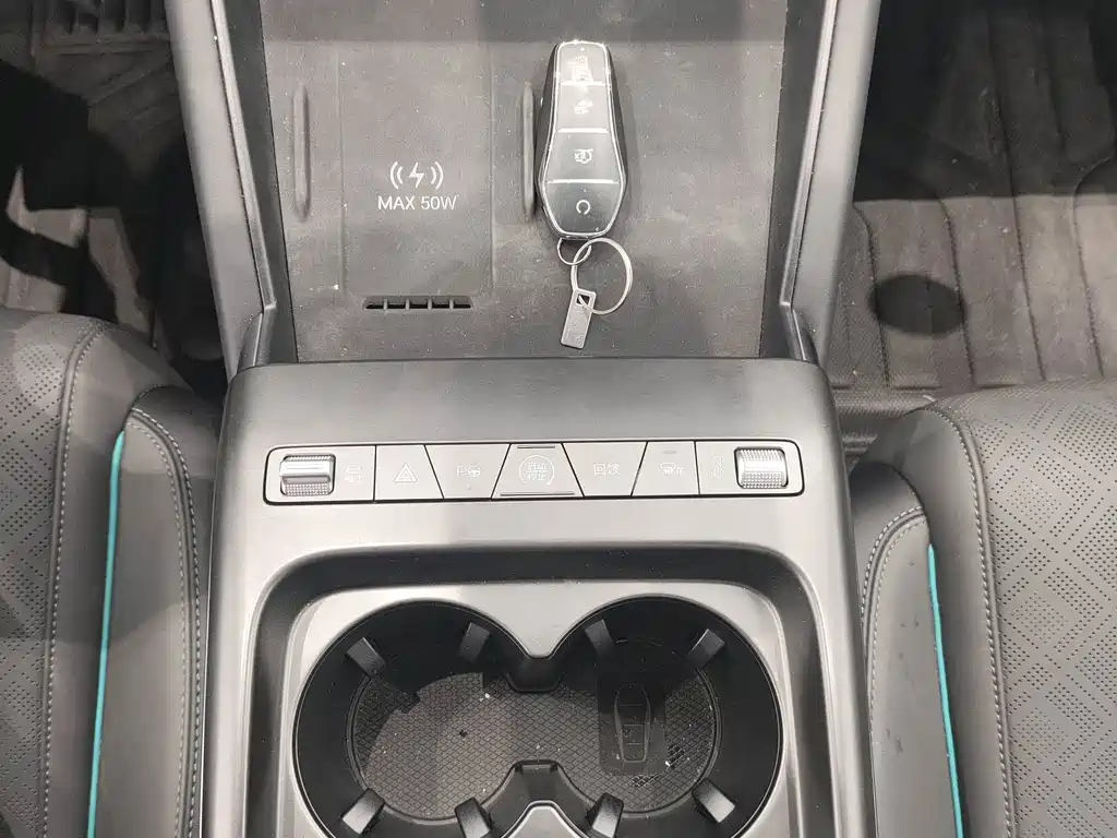 BYD Qin L — миниатюра 13