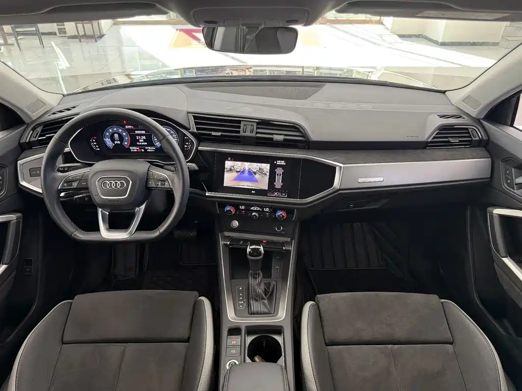 Audi Q3 — миниатюра 4