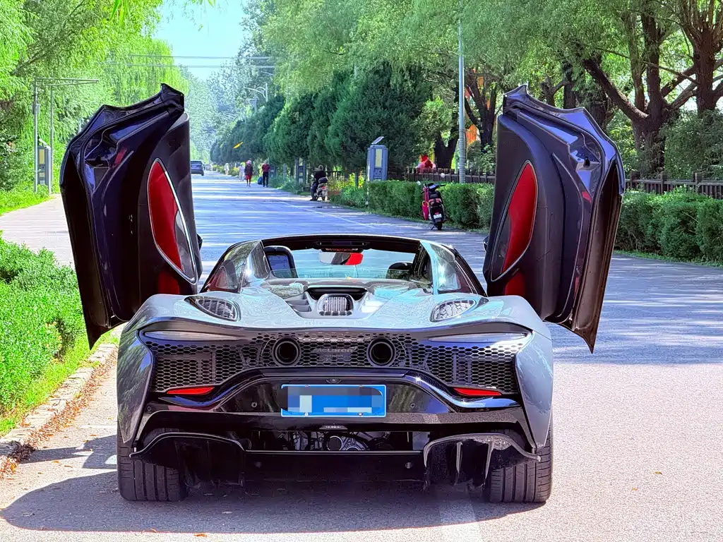 McLaren Artura — миниатюра 14