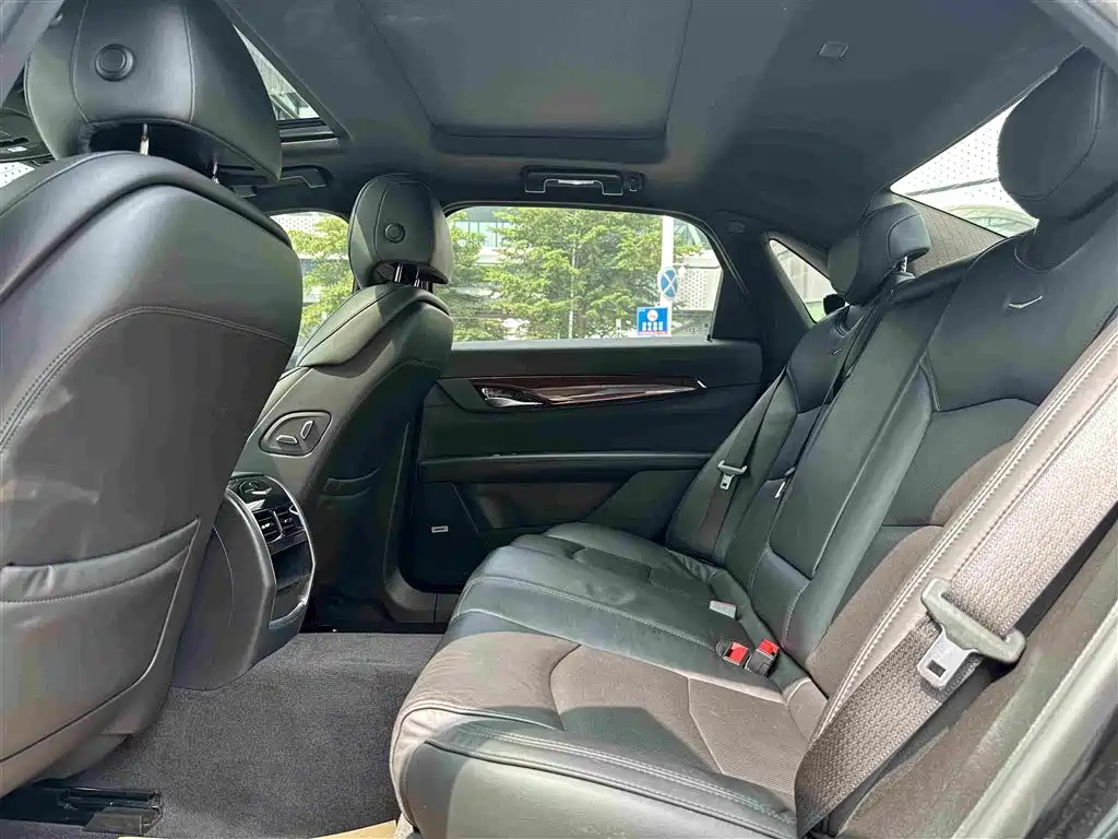 Cadillac CT6 — миниатюра 19