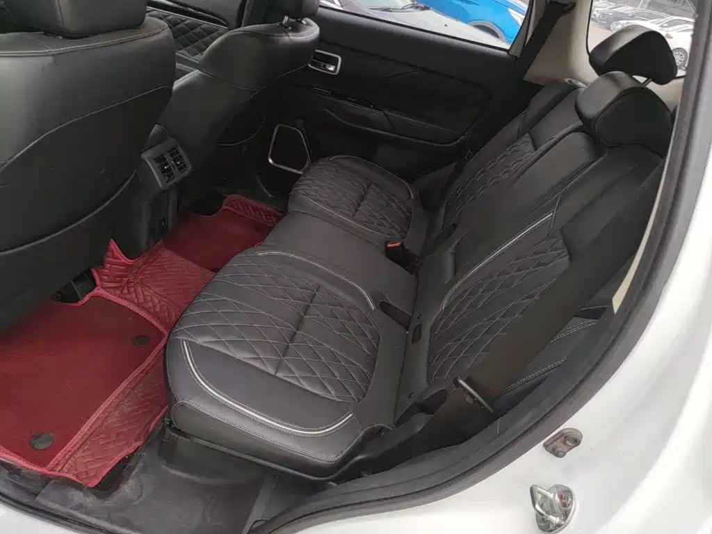 Mitsubishi Outlander — миниатюра 17
