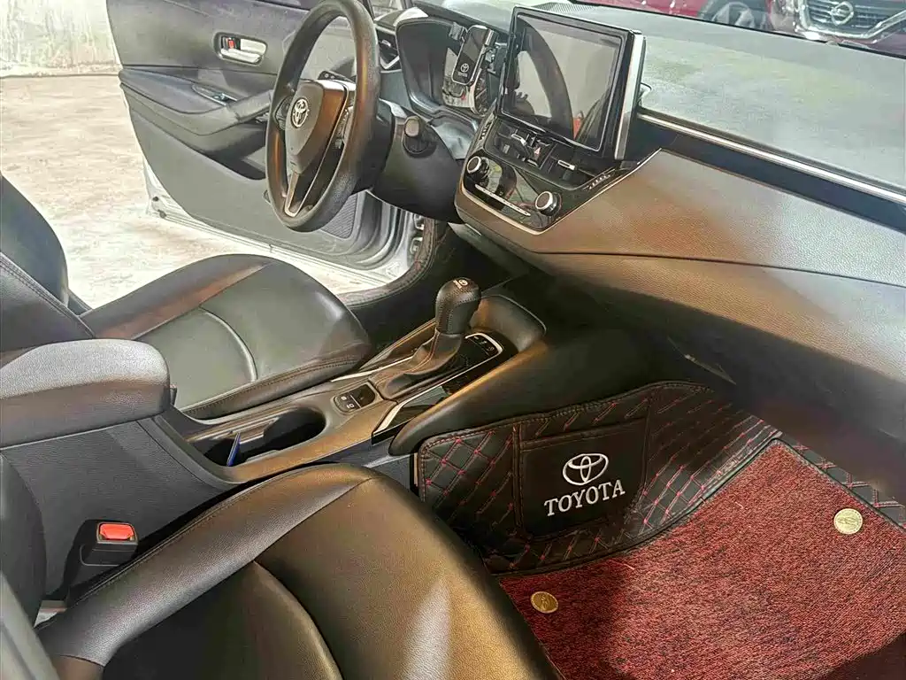 Toyota Corolla — миниатюра 6