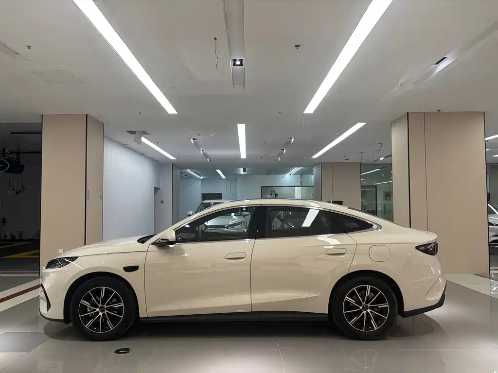 BYD SEAL 06 NEW ENERGY