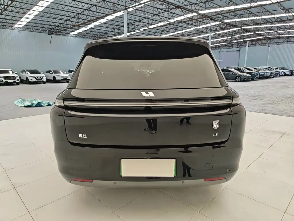 Li Auto Li L8 — миниатюра 4