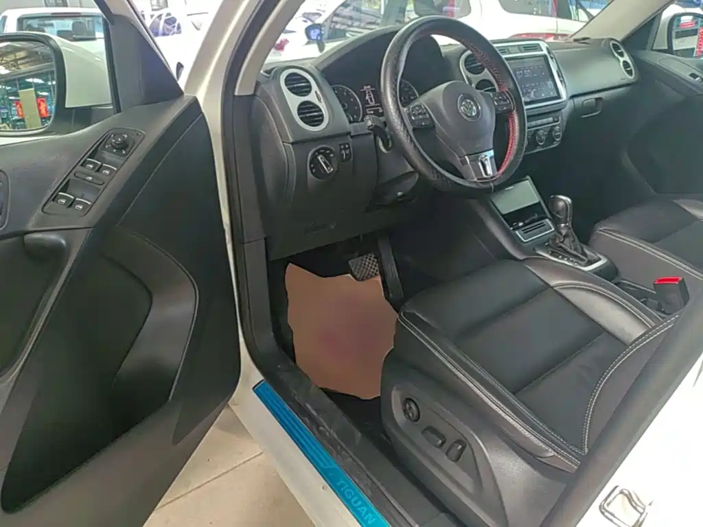 Volkswagen Tiguan — миниатюра 16