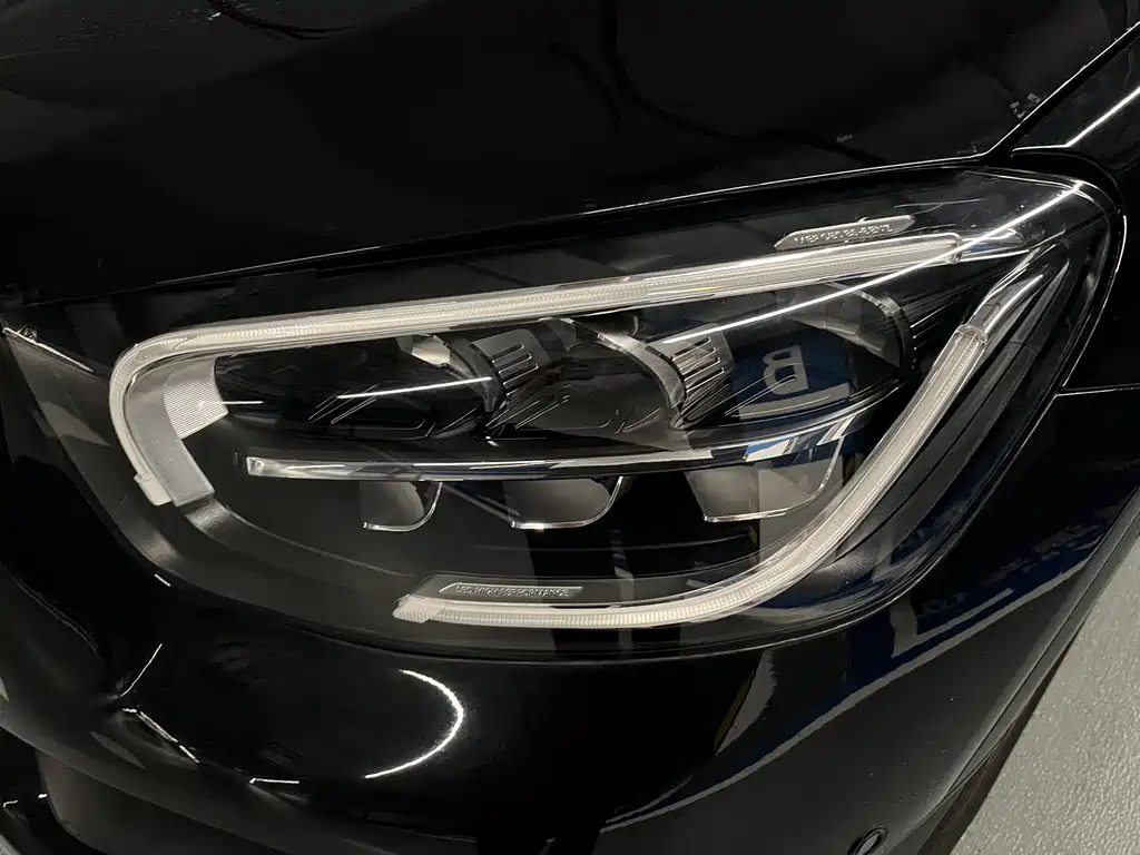 Mercedes-Benz GLC — миниатюра 3