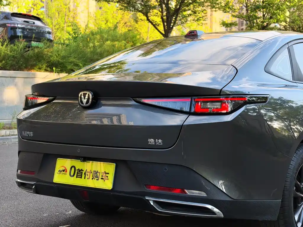 Changan Yida — миниатюра 10