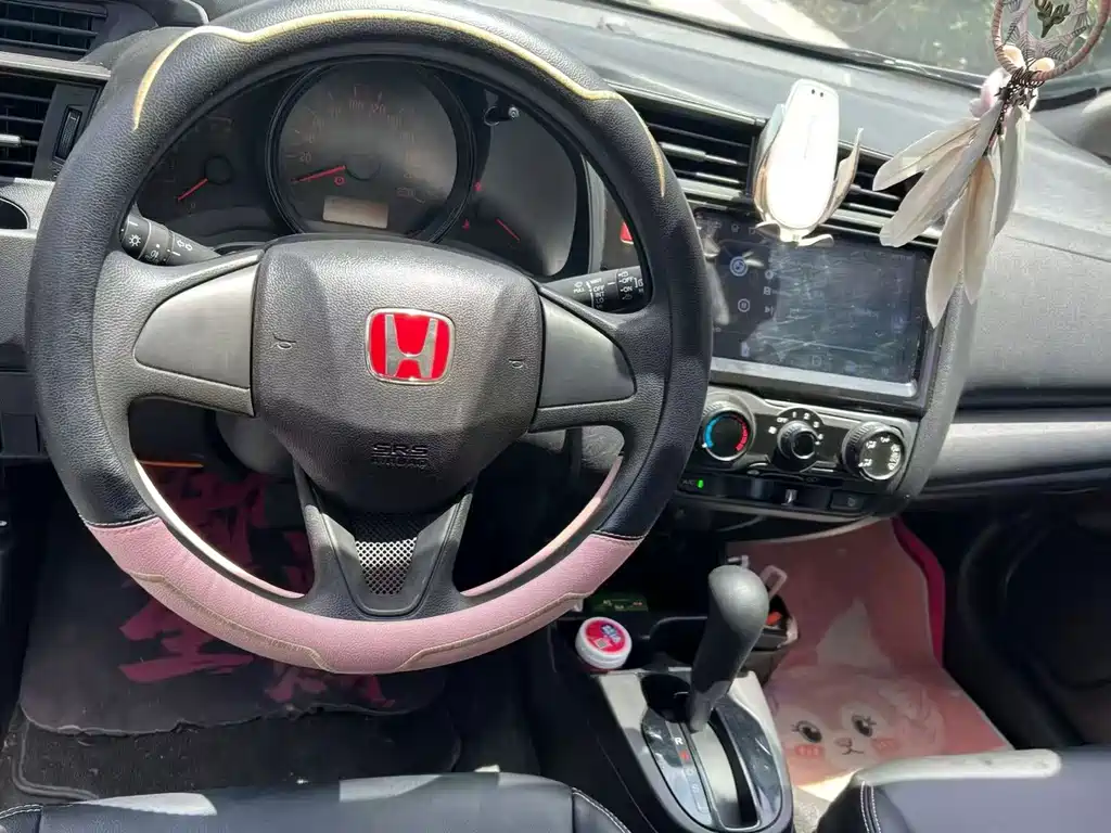 Honda Fit — миниатюра 4