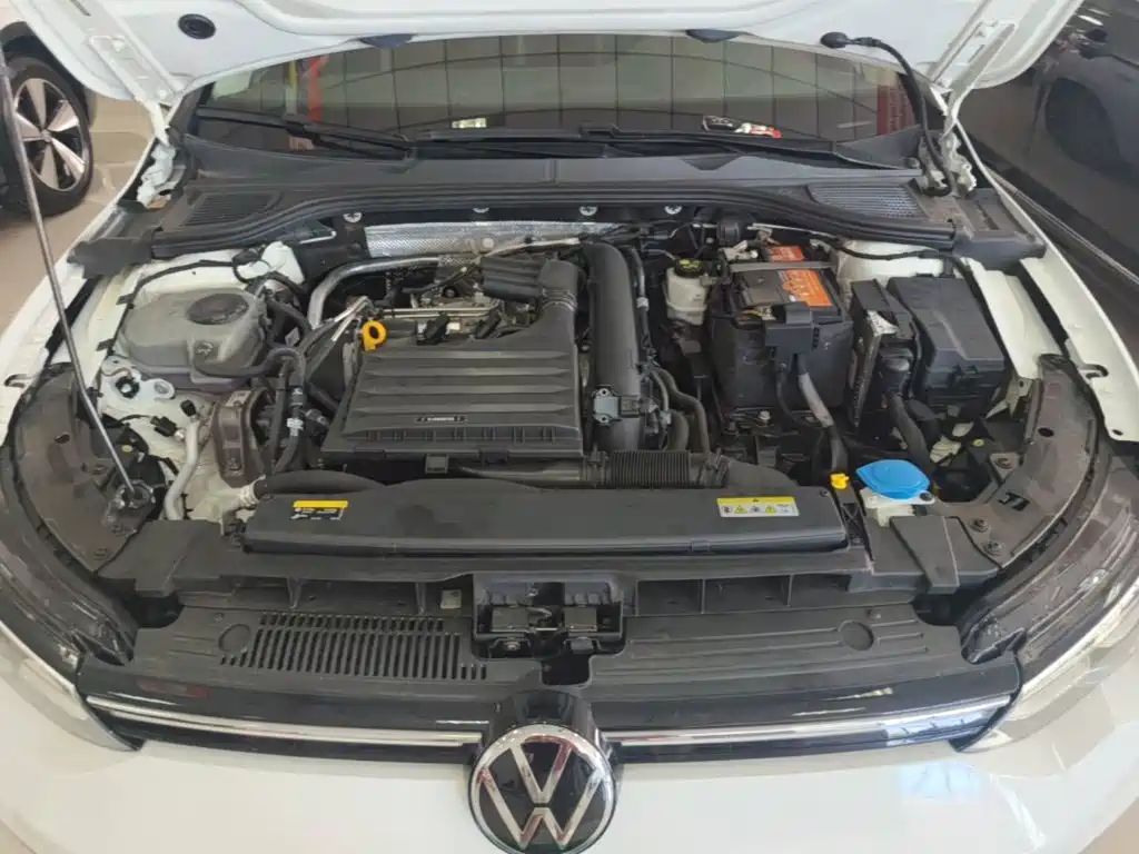 Volkswagen Golf — миниатюра 20
