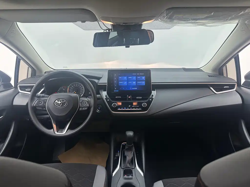 Toyota Corolla — миниатюра 11