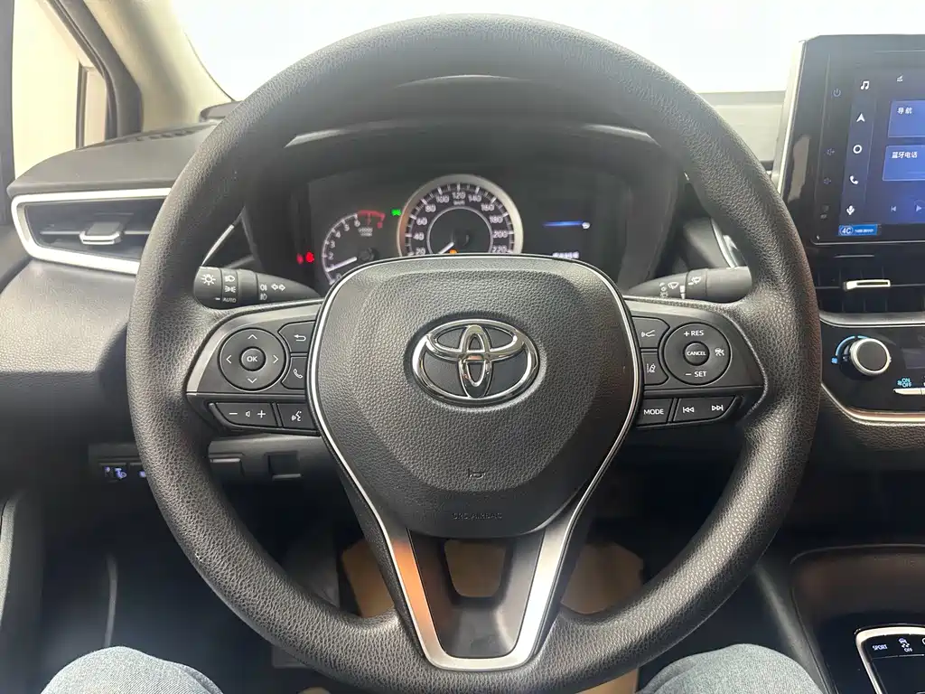 Toyota Corolla — миниатюра 12