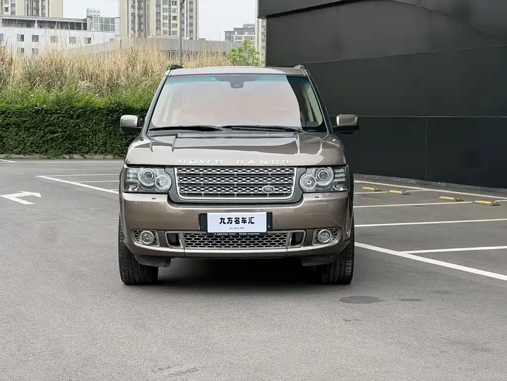 Land Rover Range Rover — миниатюра 2