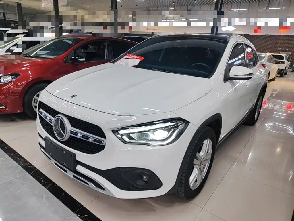 Mercedes-Benz GLA — миниатюра 2