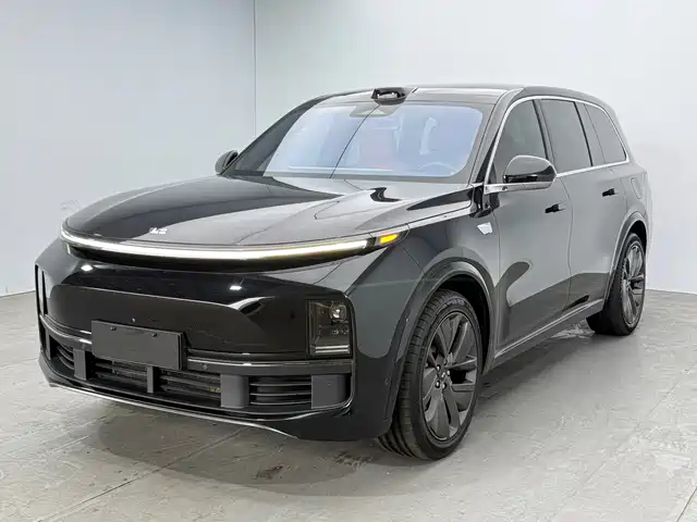2023 Li Xiang L9