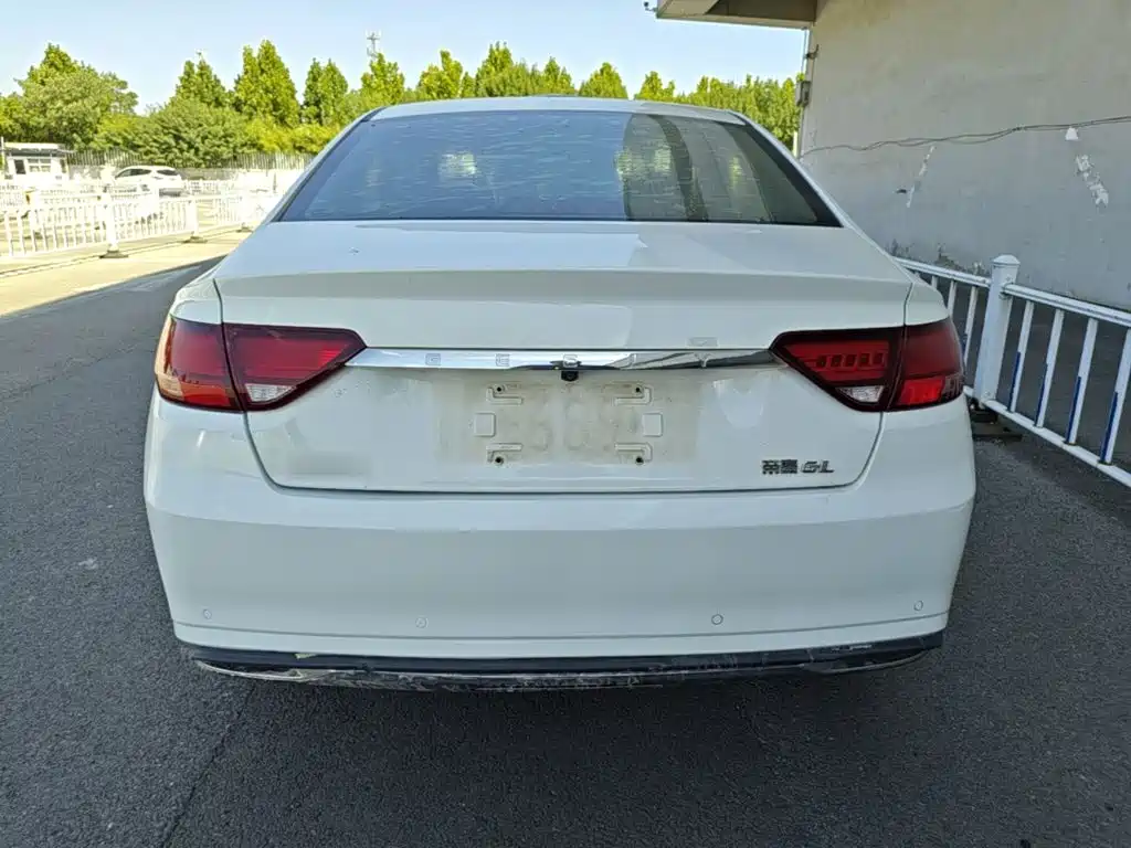 Geely Emgrand GL — миниатюра 6