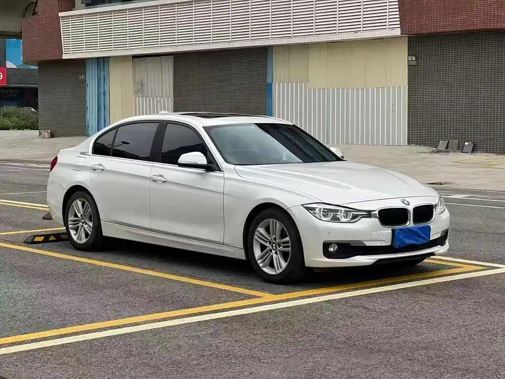BMW 3 Series — миниатюра 3