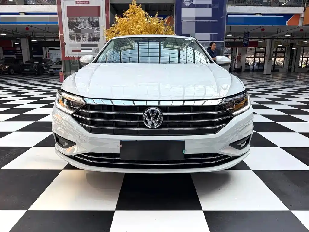 Volkswagen Sagitar — миниатюра 2
