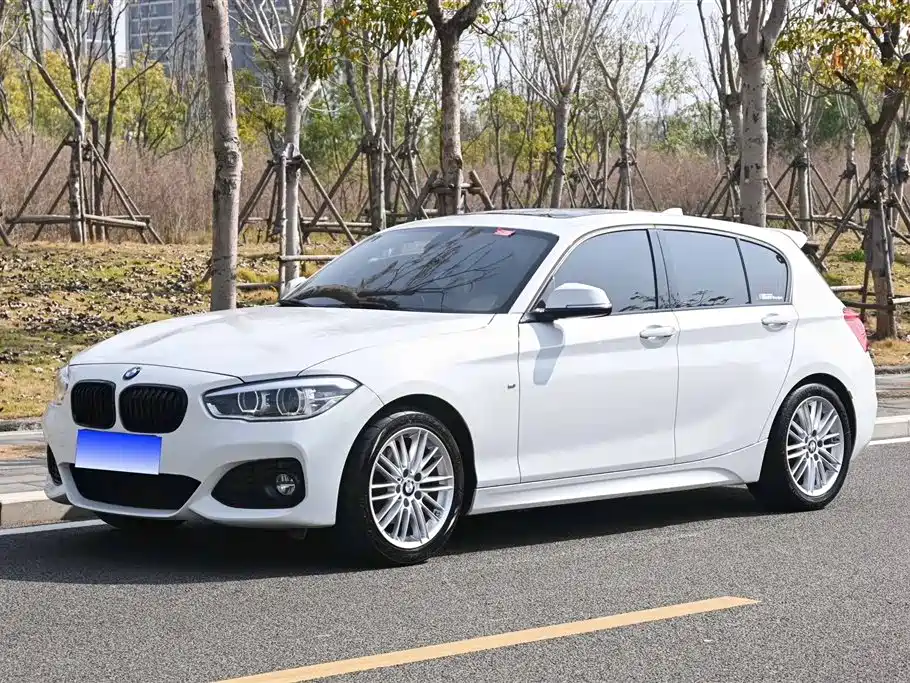 BMW 1 Series (Import) 2019