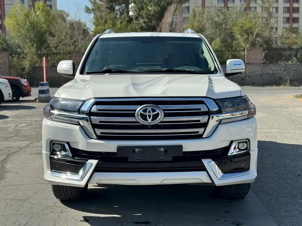 Toyota Land Cruiser 4.7L Auto VX, фото 2