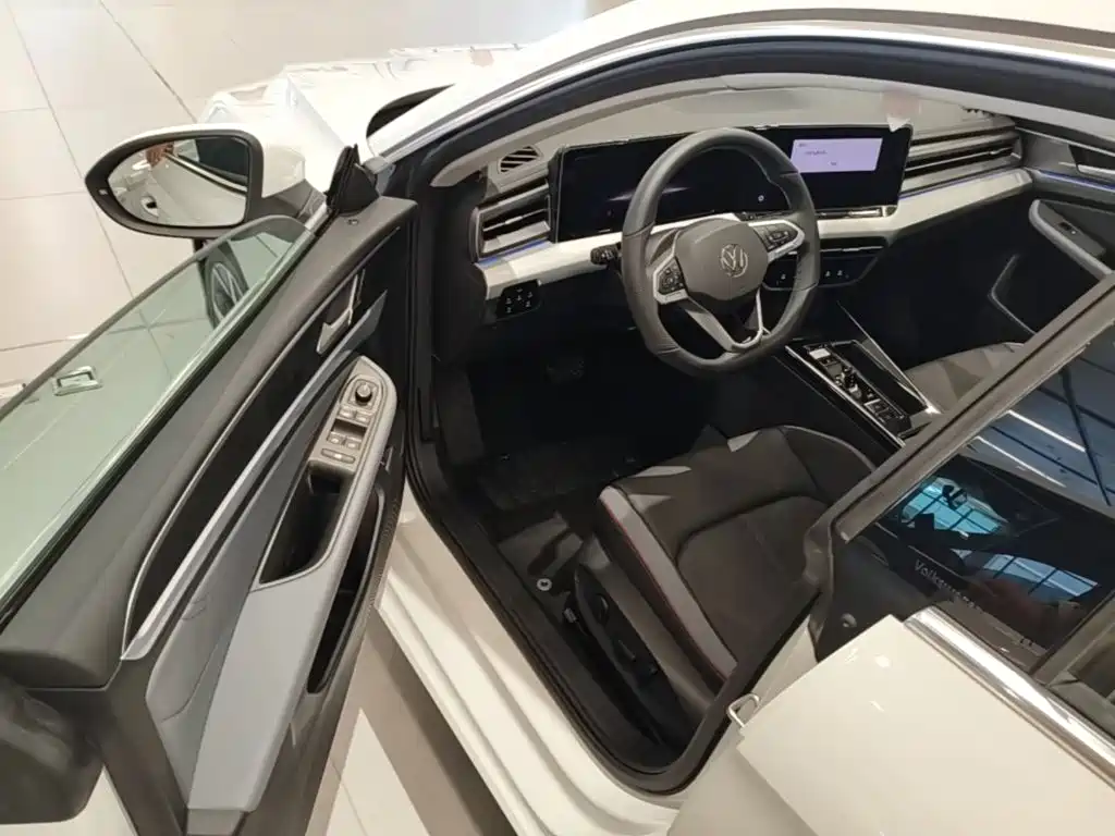 Volkswagen Lamando — миниатюра 21