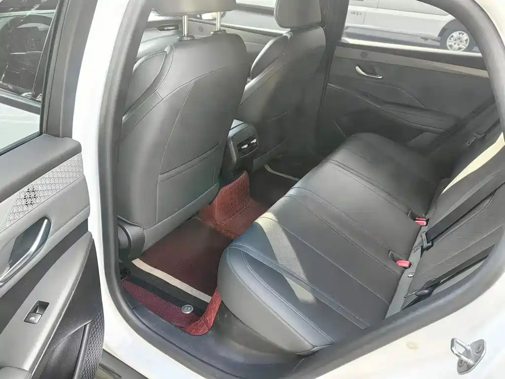 BYD Qin PLUS — миниатюра 6