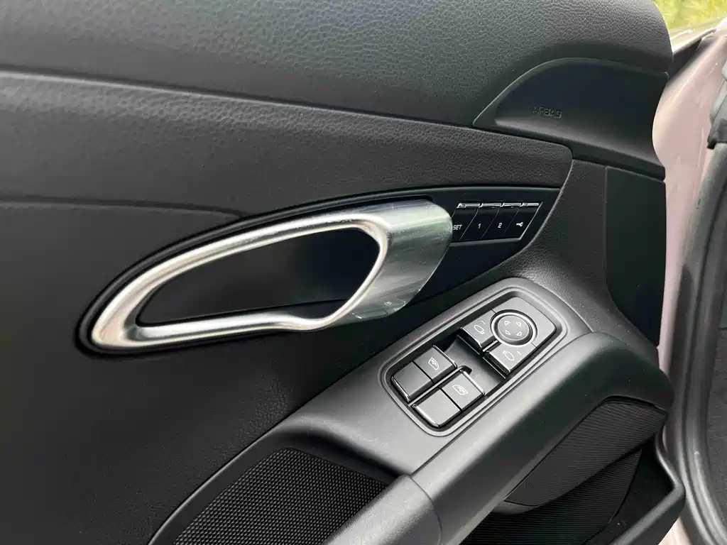 Porsche 718 — миниатюра 16