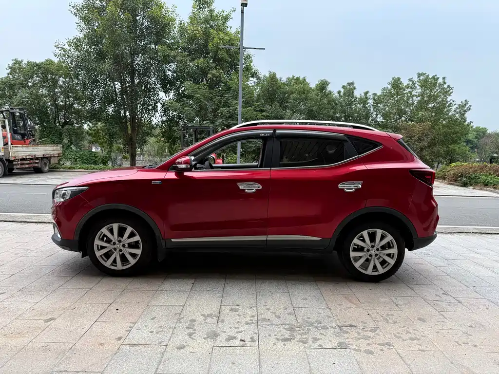 MG ZS — миниатюра 4