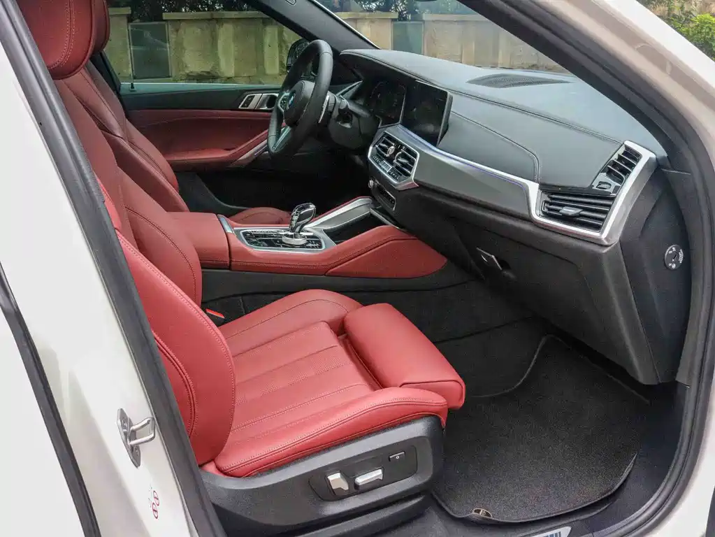 BMW X6 2021 xDrive30i M Sport