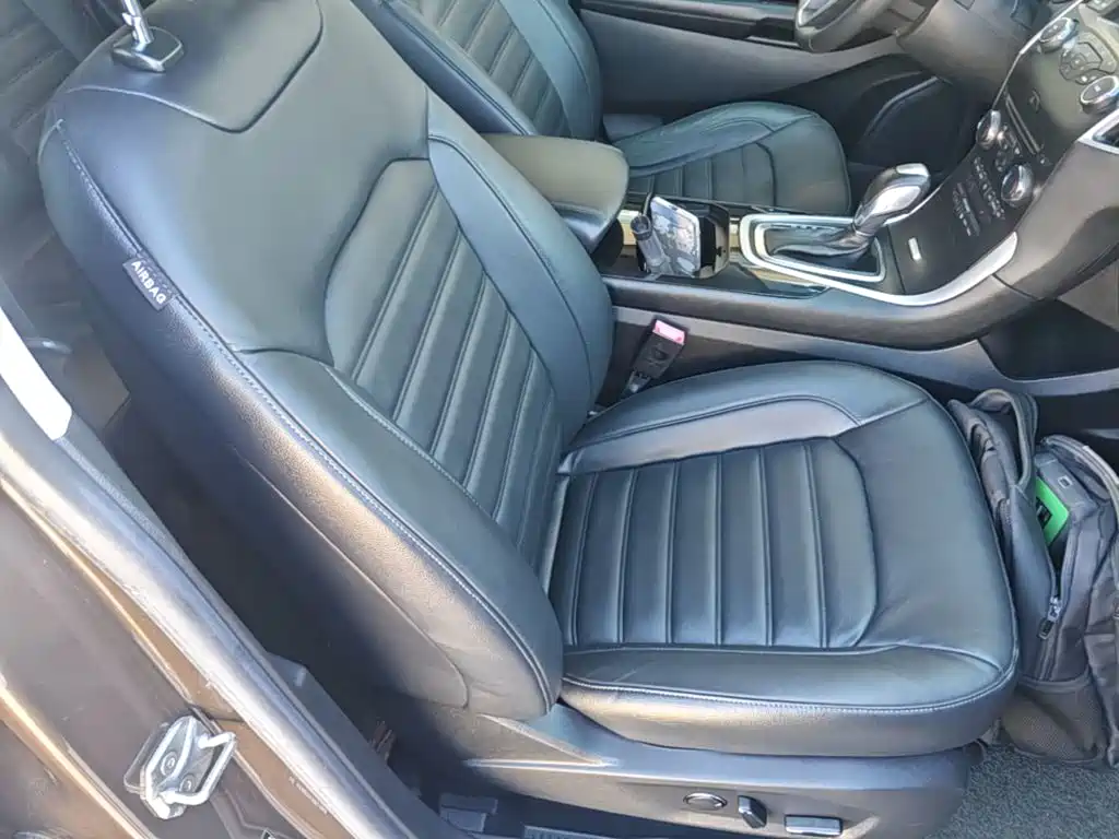 Ford Edge — миниатюра 25