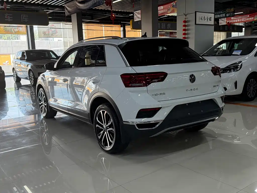 Volkswagen T-Roc — миниатюра 7