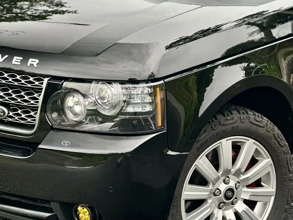 Land Rover Range Rover — миниатюра 3