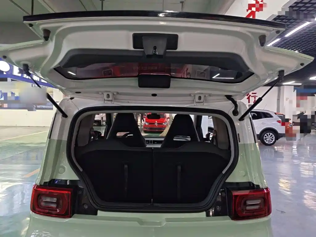 Wuling MINIEV — миниатюра 19