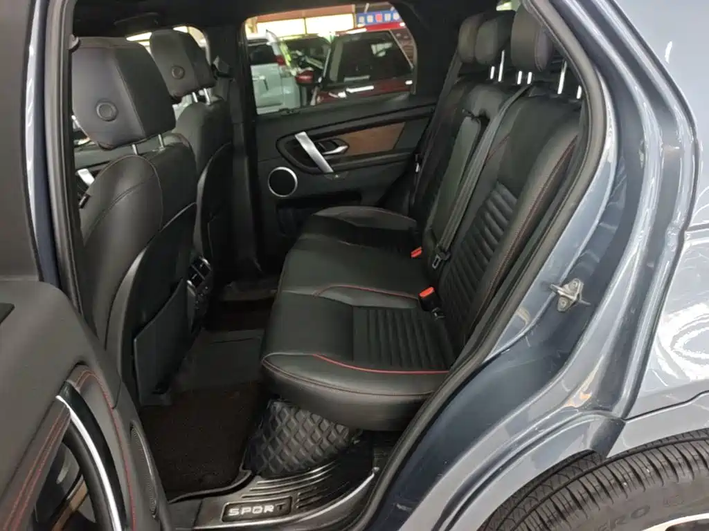 Land Rover Discovery Sport — миниатюра 17