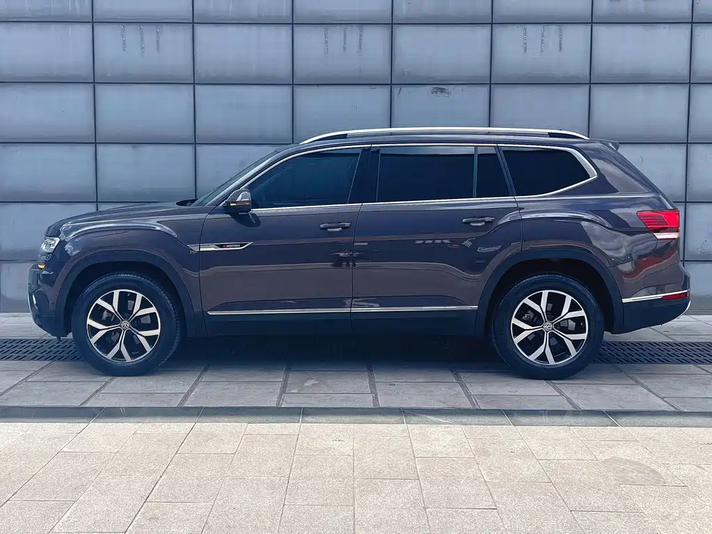 Volkswagen Teramont — миниатюра 2
