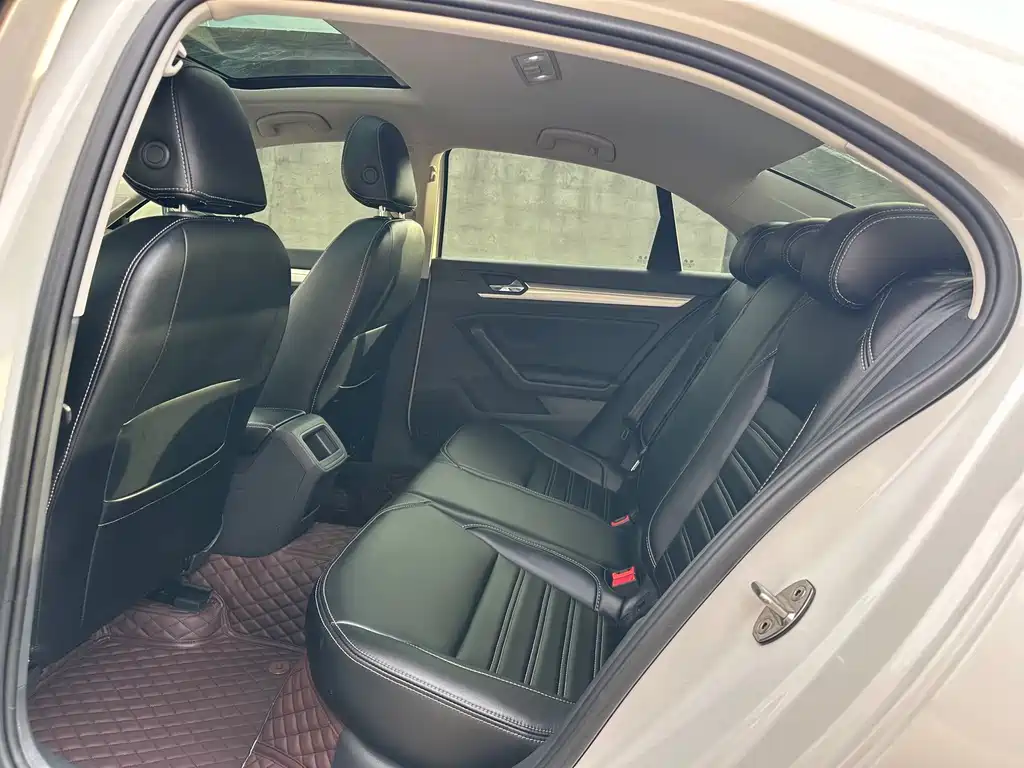 Volkswagen Lamando — миниатюра 9