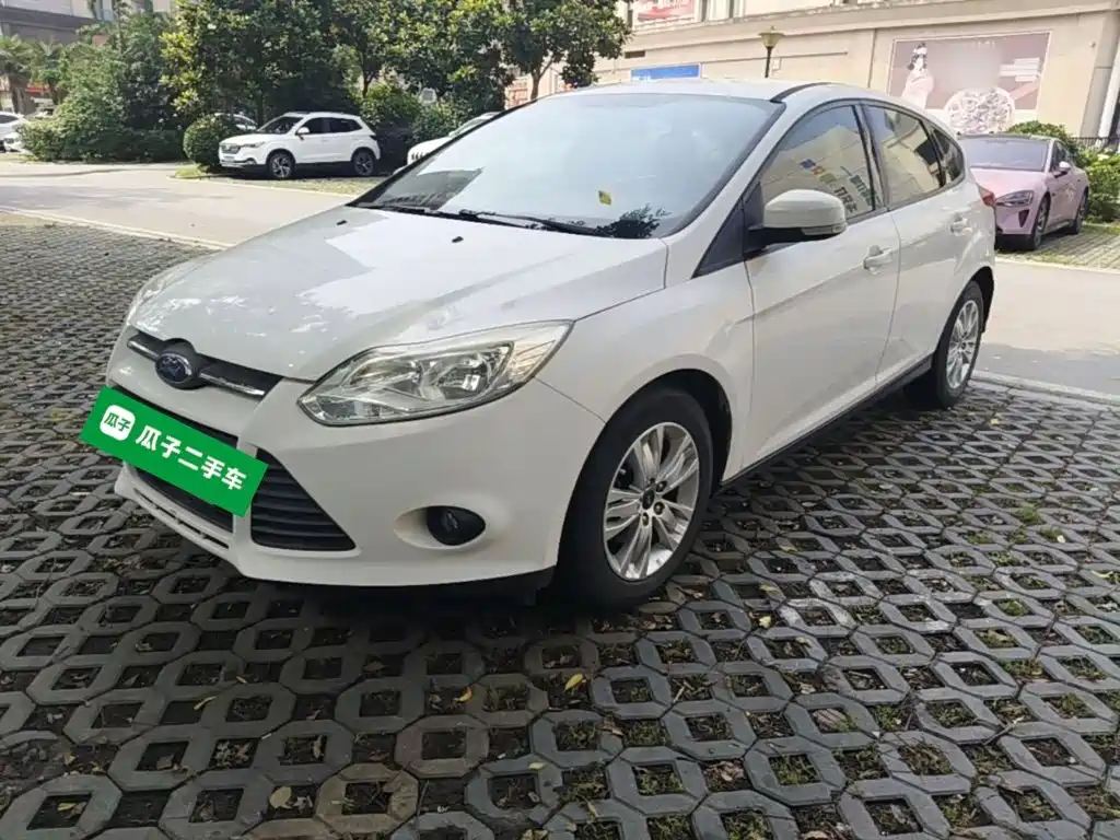 Ford Focus 2012 1.6L AT Comfort