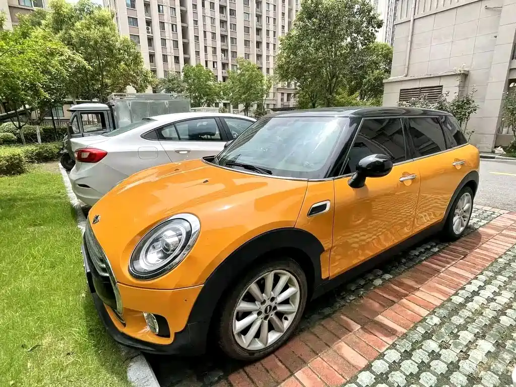 MINI Mini Clubman