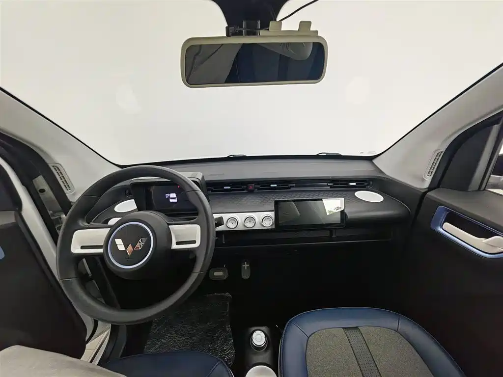 Wuling Mini EV MINIEV 2022 GAMEBOY 200km