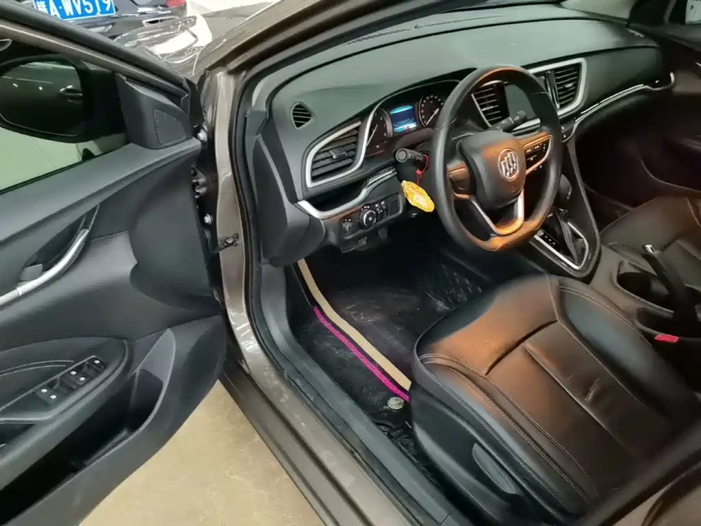 Buick Excelle — миниатюра 16
