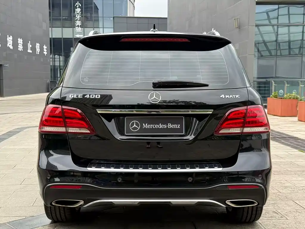 Mercedes-Benz GLE (Import) — миниатюра 33