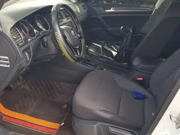 Volkswagen Golf — миниатюра 15