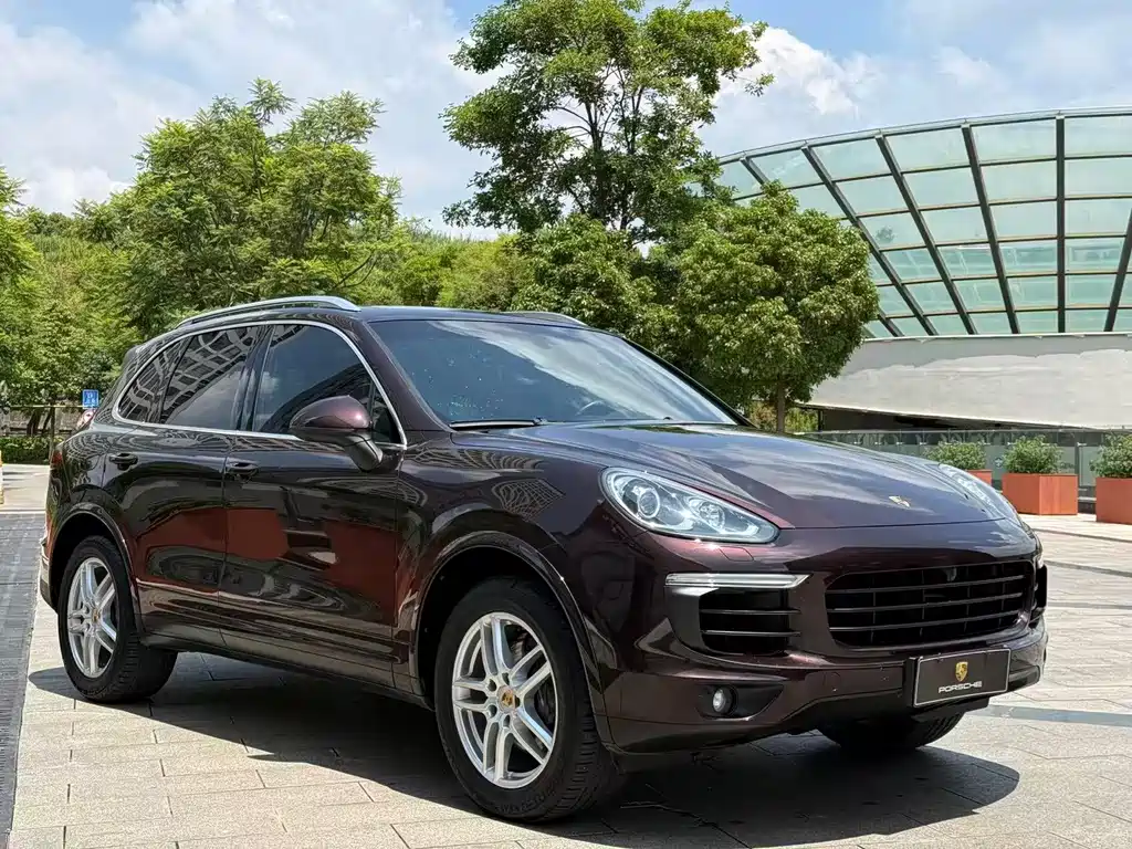 Porsche Cayenne — миниатюра 2