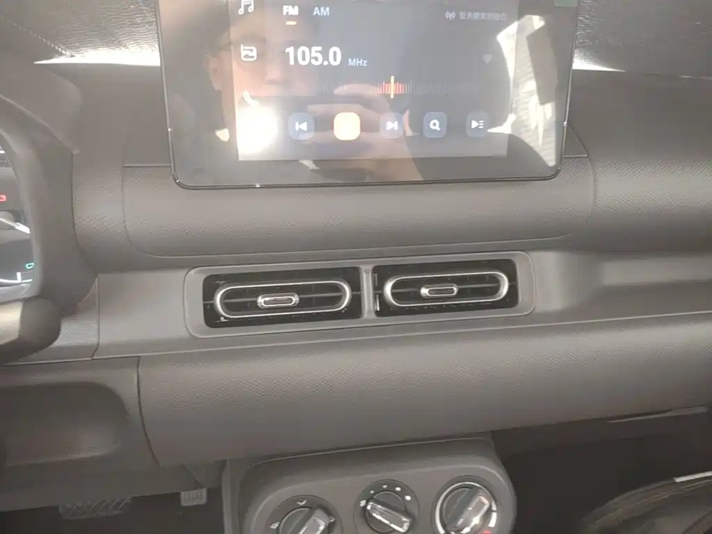 Wuling Hongguang EV — миниатюра 13