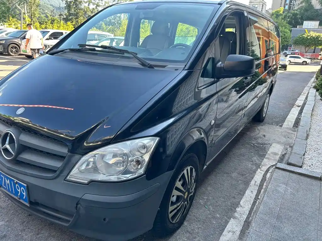 Mercedes-Benz Vito
