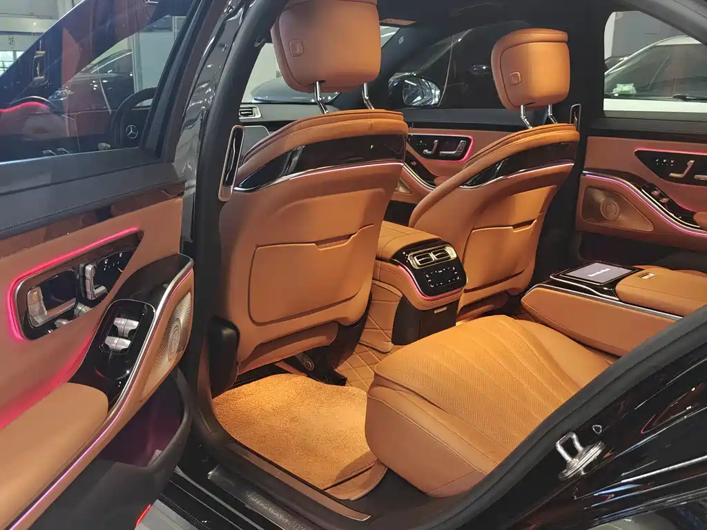 Mercedes-Benz S-Class — миниатюра 6