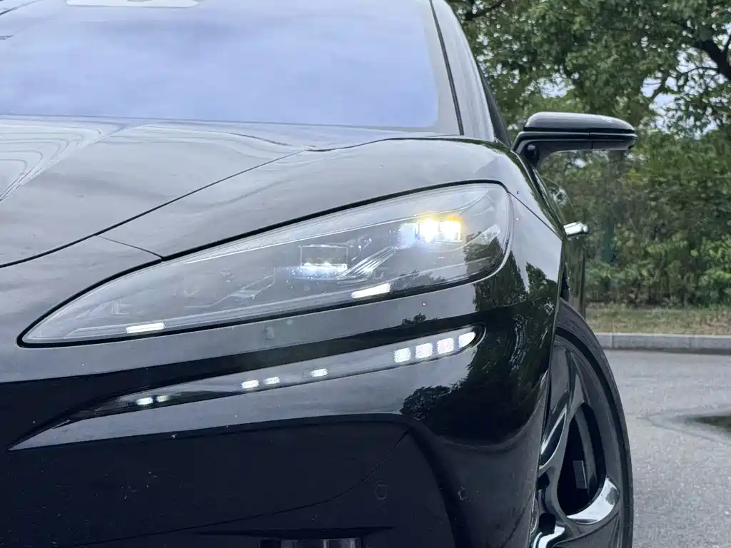 Denza Denza Z9GT — миниатюра 23