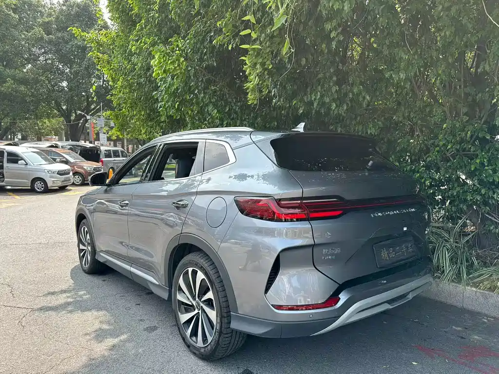 BYD PLUS New Energy — миниатюра 9