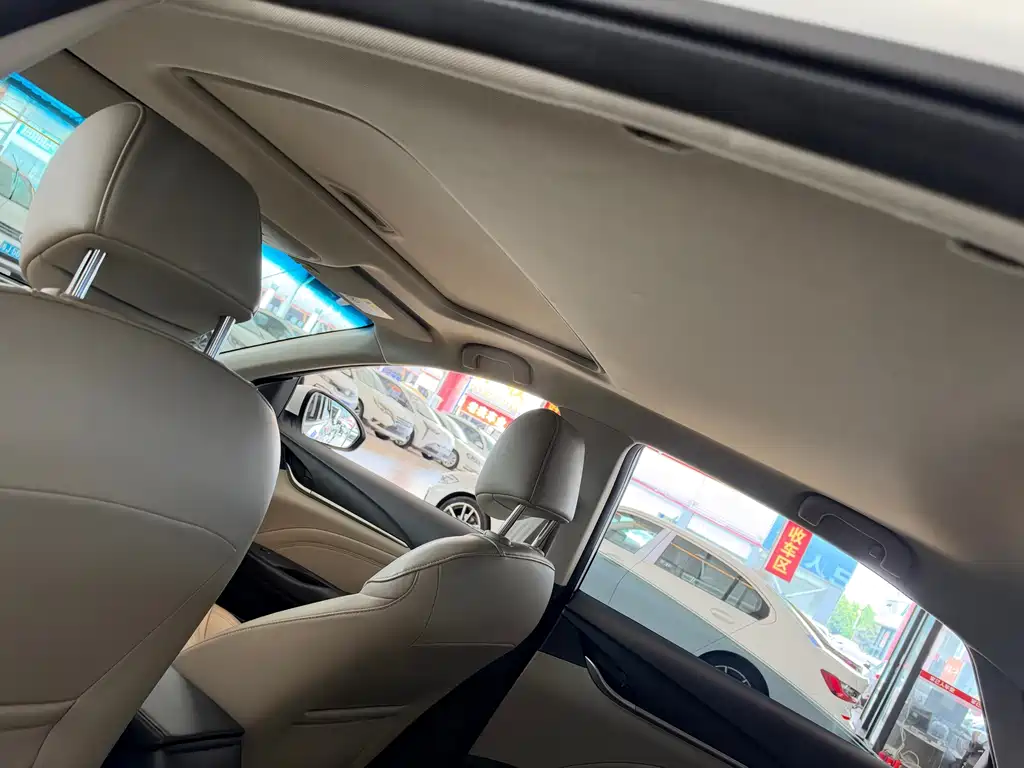 Buick Excelle — миниатюра 18